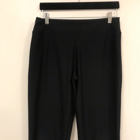 Lucy wide leg yoga leggings - Picture 2 of 5